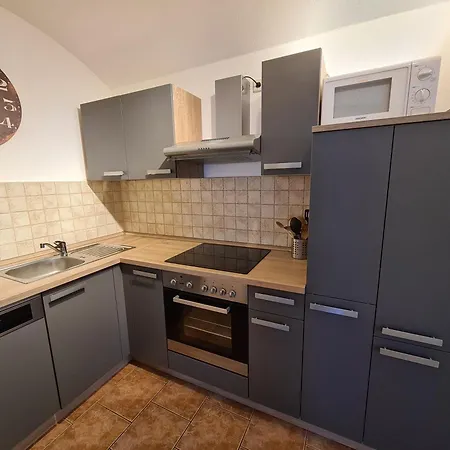 Altstadt Apartment *